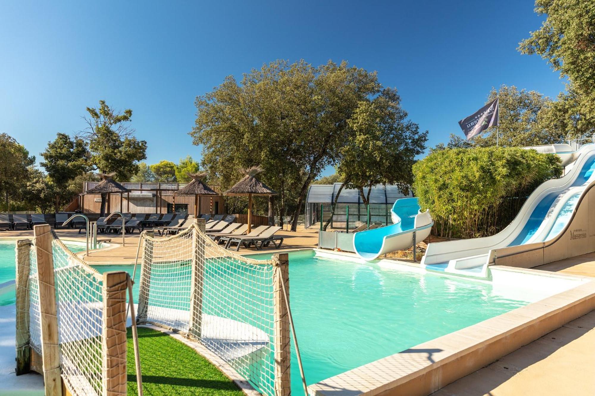 Camping Les Pres Du Roi Sommières Kültér fotó