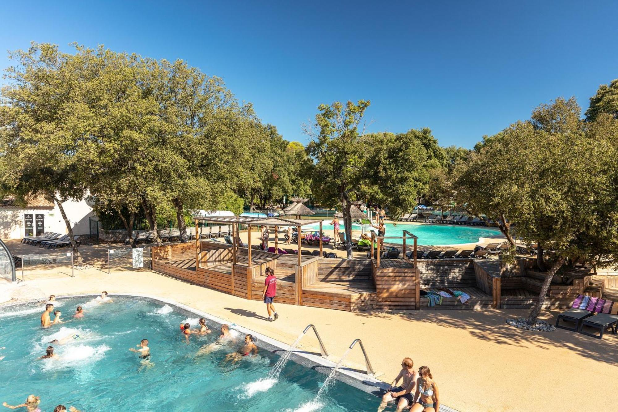 Camping Les Pres Du Roi Sommières Kültér fotó